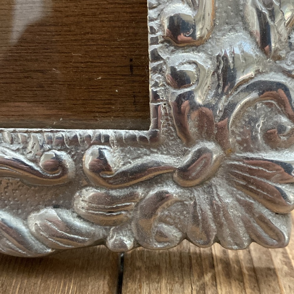 Picture frame - Picture 2 of 5